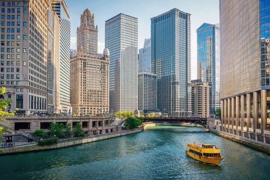 Chicago: Private custom tour with a local guide - Why four to eight hours changes the experience