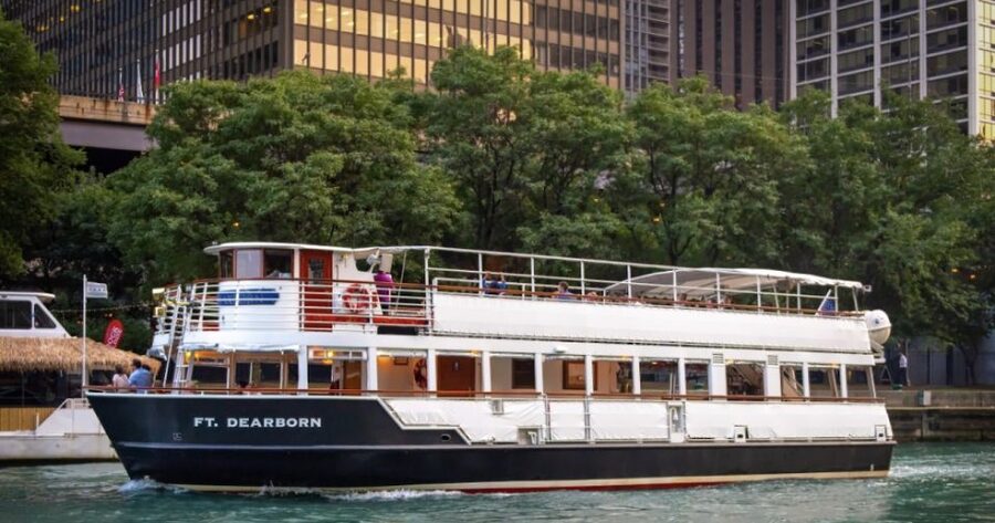 Chicago River: 1.5-Hour Guided Architecture Riverboat Tour - Key points to know before you book