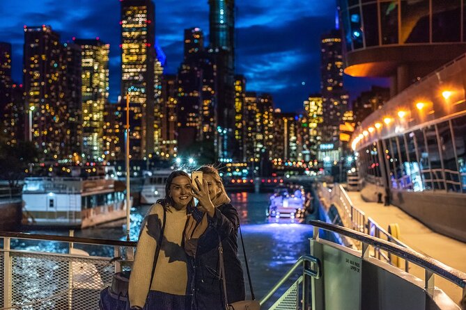 Chicago River 45-Minute Architecture Tour from Magnificent Mile - The Michigan Avenue Bridge and Wrigley Building