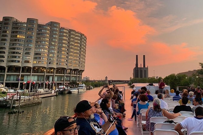 Chicago River 90-Minute Architecture Boat Tour - Willis Tower and Chicago’s Vertical Ambition
