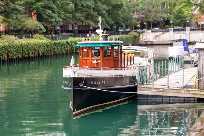 Chicago River Architecture Tour Aboard a Historic Yacht - Setting out from 465 N McClurg Court