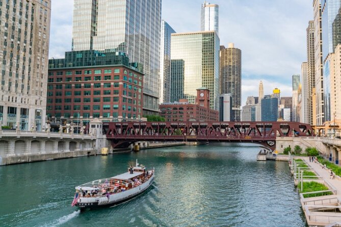 Chicago River Cocktail Cruise - Why the Chicago River is the right classroom
