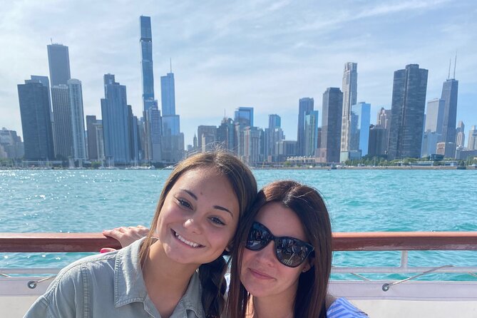 Chicago River Cocktail Cruise - What is included with the drink package