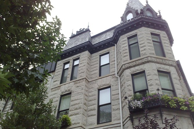 Chicago's Gold Coast Hidden History: A Self-Guided Audio Walk - The International Museum of Surgical Science