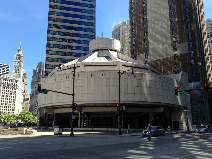 Chicago's Modern Skyscrapers Guided Walking Tour - Harry Weese, Civic Space, and the Daley Center