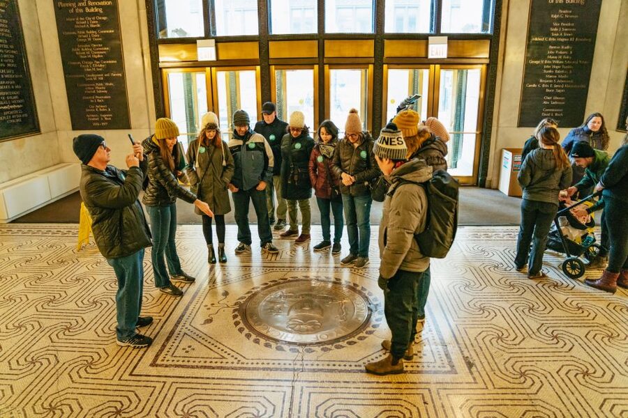 Chicago's Original Dazzling Architectural Interiors Tour - Key points at a glance