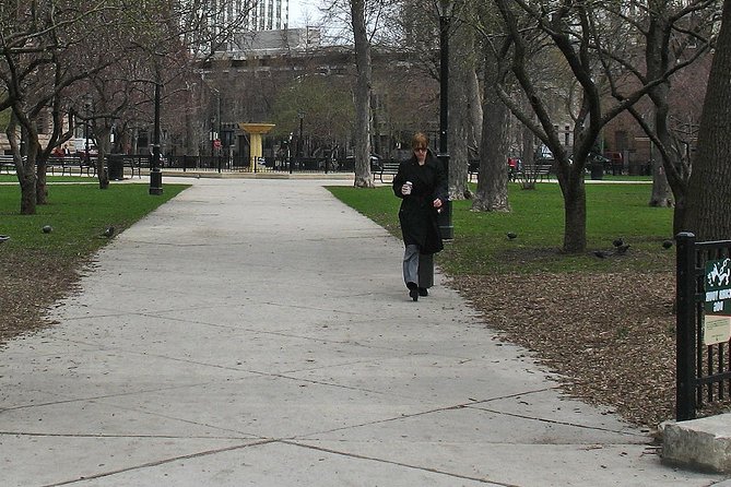 Chicago's Storied Neighborhood: An Audio Tour - Rockefeller Memorial Chapel and the University of Chicago