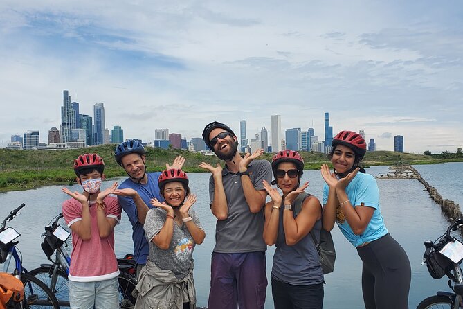 Chicago's Ultimate City Bike Tour - Grant Park and Buckingham Fountain