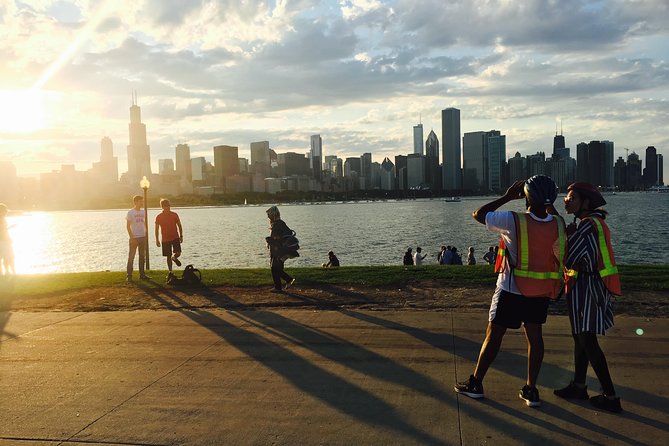 Chicago's Ultimate City Bike Tour - What the guides add to the ride