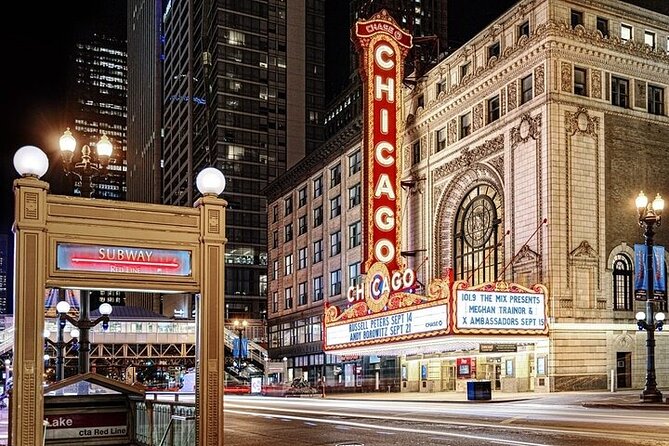 Chicago Scenic Driving Tour - North Side drive-bys: Lincoln Park Zoo and the Chicago History Museum