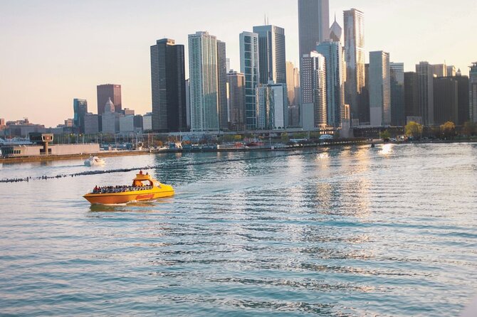 Chicago Seadog River & Lake Architectural Tour - A Chicago tour with a built-in change of pace