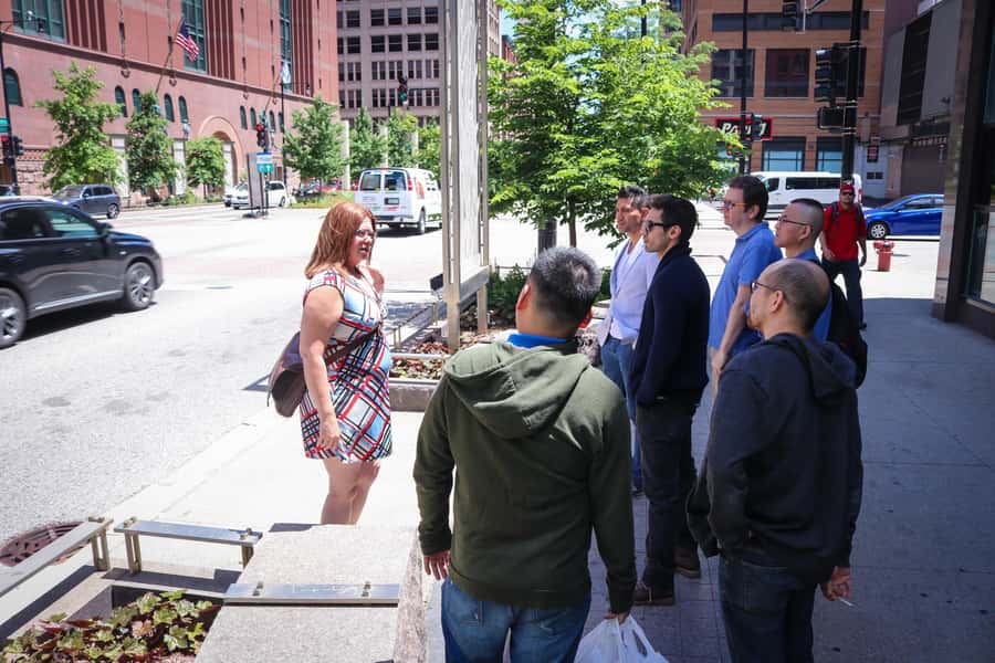 Chicago: Secret Food Tour - The Chicago hot dog rule: no ketchup
