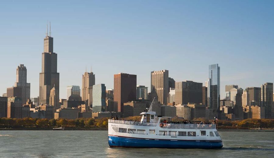 Chicago: Shoreline Lake Michigan Skyline Cruise - Who will enjoy this Shoreline cruise most?