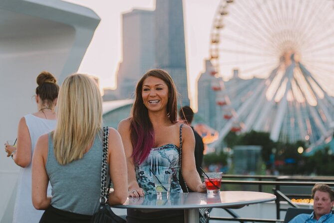 Chicago Signature Dinner Cruise on Lake Michigan - Dress, seating, and practical comfort