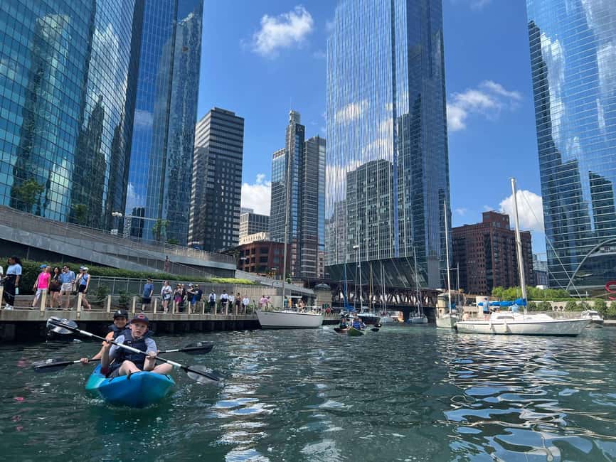 Chicago: Sunset Kayak Tour on the Chicago River - The Civic Opera Building and Merchandise Mart