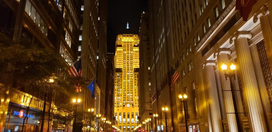 Chicago: Sunset Tour by Open-top Bus with Live Guide - Museum Campus Delivers the Main View
