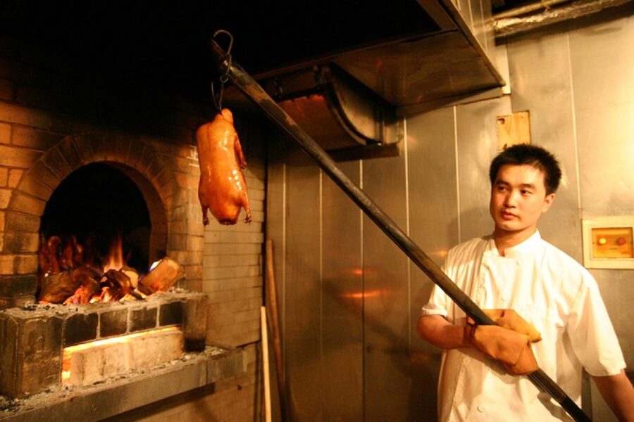 Chicago: Taste of Chinatown Food and Cultural Walking Tour - Hand-pulled noodles and the final savory course
