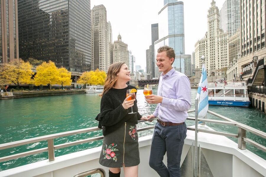 Chicago: Thanksgiving Gourmet Lunch Cruise on Chicago River - Who will enjoy this cruise most
