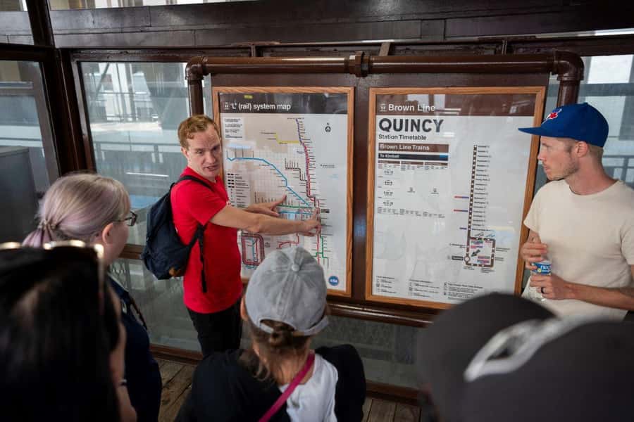 Chicago: The Ultimate Foodie Walking Tour with Tasty Stops - A local treat and useful dinner advice