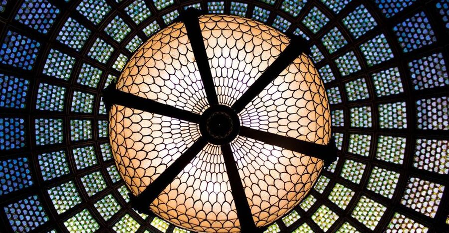 Chicago: Tiffany Art Glass Works Walking Tour - Follow Tiffany’s work beyond the Cultural Center