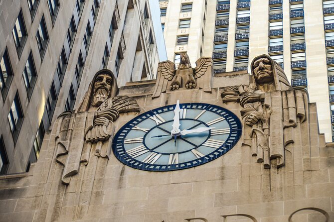 Chicago Walking Tour: Art Deco Skyscrapers Loop - The guides make the difference
