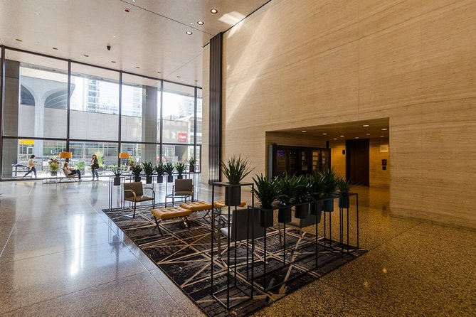 Chicago Walking Tour: Modern Architecture - The Daley Center and Chicago Picasso