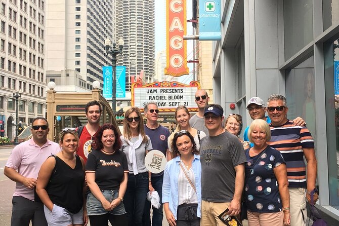 Chicago Walking Tour of Highlights with Free Bike or Kayak Rental - The Art Institute, the Chicago Theatre, and a short museum view