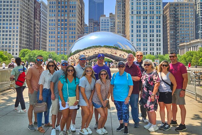 Chicago Walking Tour of Highlights with Free Bike or Kayak Rental - Walking the Riverwalk and reading the skyline