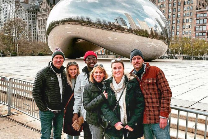 Chicago Walking Tour of Highlights with Free Bike or Kayak Rental - From the Palmer House to Chicago’s public parks