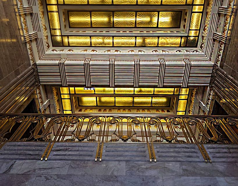 Chicago Walking Tour: See Inside Art Deco Masterpieces - Key points to know before you book
