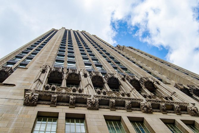 Chicago Walking Tour: The Magnificent Mile - The InterContinental Chicago and the Women’s Athletic Club