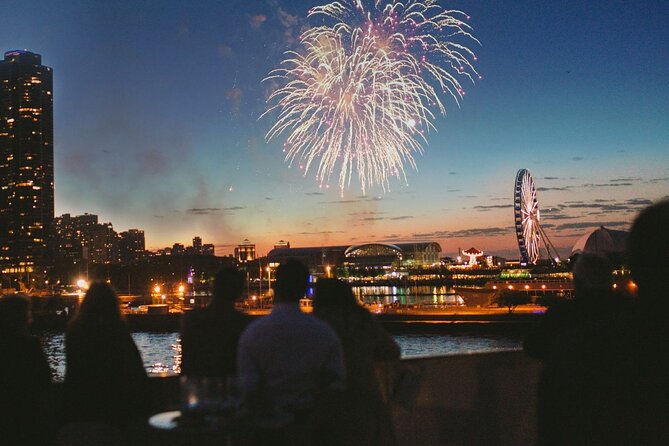 City Cruises Chicago: Fireworks Signature Dinner Cruise - What the Chicago fireworks cruise is really like