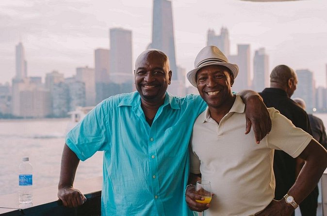 City Cruises Chicago: Fireworks Signature Dinner Cruise - Who will enjoy this cruise most
