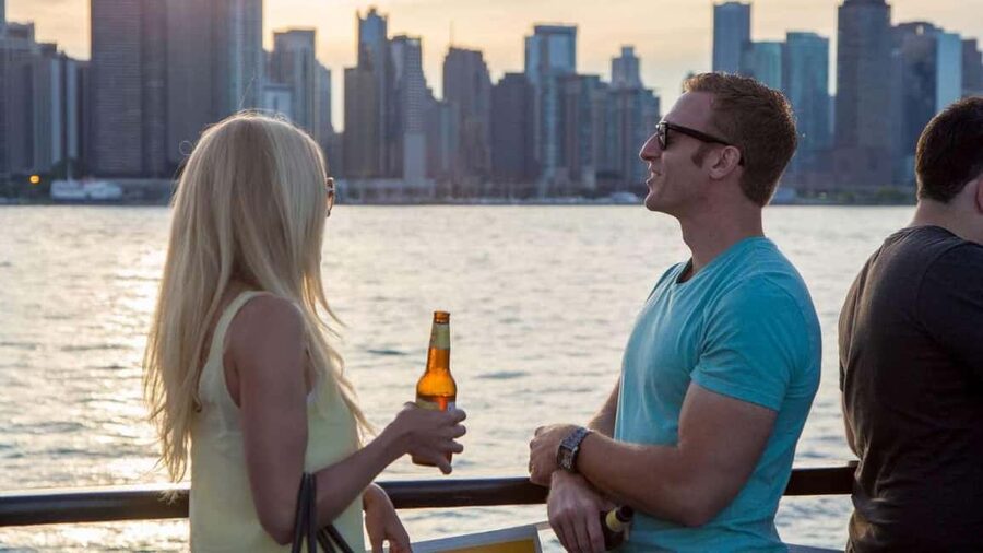 City Cruises Chicago: Lake Michigan Lunch or Dinner Cruise - Should You Book City Cruises Chicago?