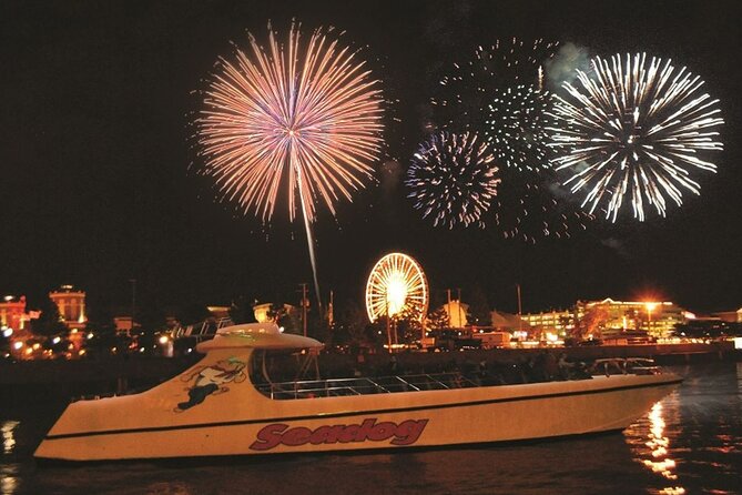 City Cruises Chicago: Seadog Fireworks Cruise - The speedboat element: fun for some, rough for others