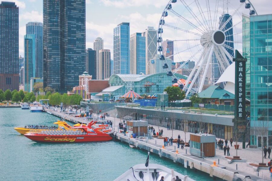 City Cruises Chicago: Seadog Lakefront Speedboat Ride - Choosing the Extreme Thrill upgrade