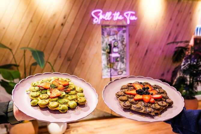 Delicious Donuts & Sweet Treats: West Loop Walking Tour - Timing, group size, and physical demands
