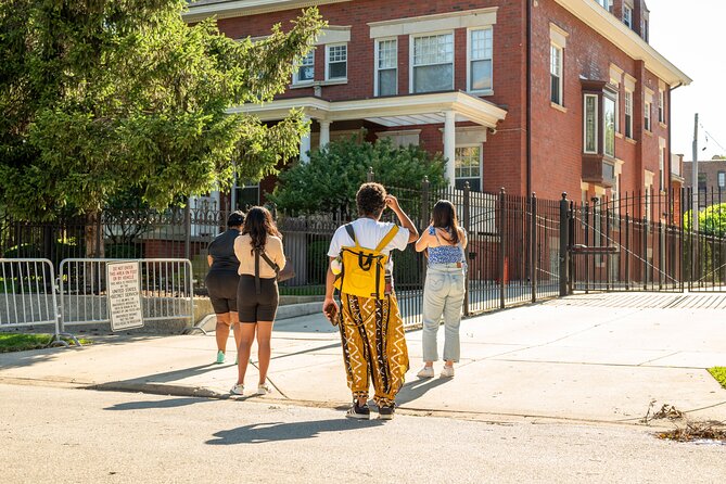 Explore Black History on the Southside of Chicago - Muhammad Ali’s former home on Woodlawn Avenue