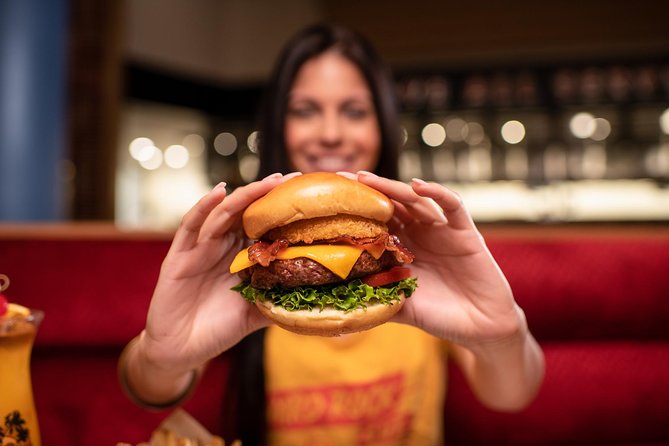 Hard Rock Cafe Chicago - What the two-hour visit feels like