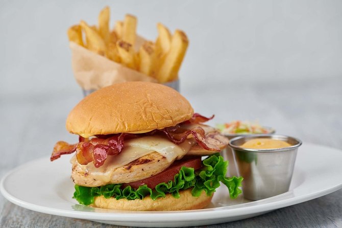 Hard Rock Cafe Chicago - Who will enjoy this Chicago dinner?