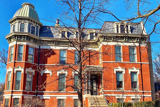 Historic Homes and Cottages of Wicker Park Walking Tour - What the 6 p.m. start means for your day