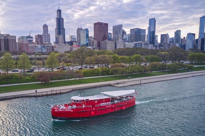 Historical and Architectural Chicago Fireboat River & Lake Cruise - Starting at the lakefront and entering the locks