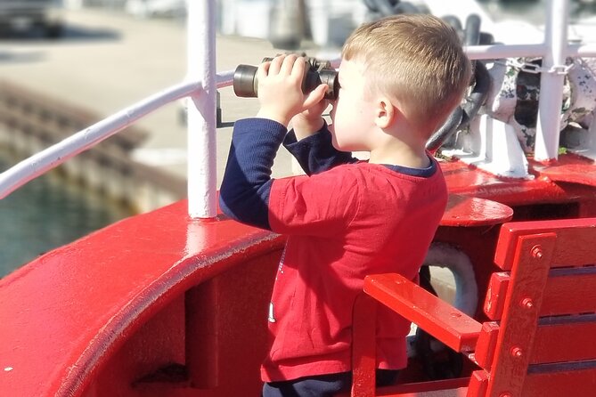 Historical Fireboat River Tour - Learning about Navy Pier on Lake Michigan