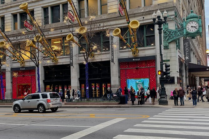Holiday Walking Tour: Underground Chicago via the Pedway - Block 37 and the working side of the Pedway
