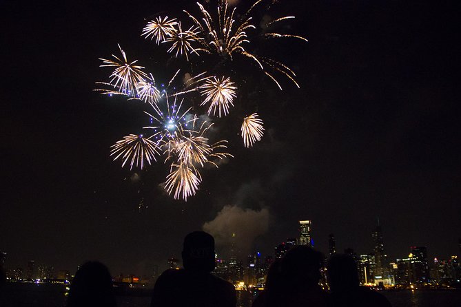 Lake Michigan Fireworks Cruise in Chicago - Who will enjoy this cruise most?