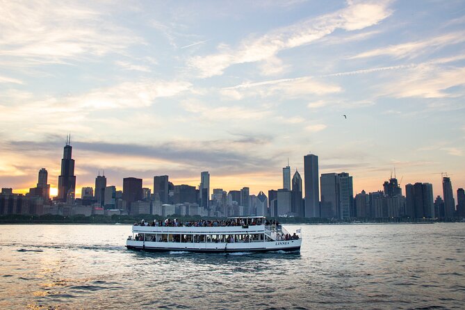 Lake Michigan Sunset Cruise in Chicago - The skyline landmarks you will see