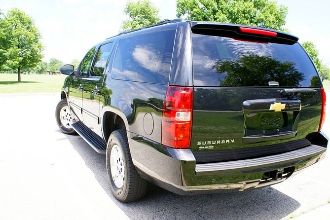 O'Hare Airport Transfer to Chicago, Curbside - Luxury SUV - Clean cars, punctual service, and driver conduct