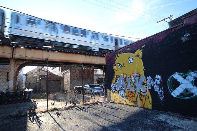 Offbeat Street Art Tour of Chicago: Urban Graffiti, Art, and Murals - Walking The 606, Chicago’s elevated art corridor