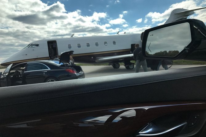 One-Way Private Airport Transfer by Sedan - Reliability deserves a careful check