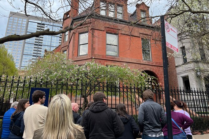 Prairie Avenue Haunted History Tour and Ghost Hunt - Clarke House Museum and Chicago’s oldest building